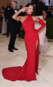 Lovely Eiza Gonzalez Wore a Versace Gown to The 2021 Met Gala