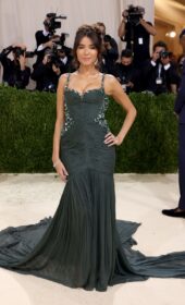 Madison Beer Wows in a Patricia Voto Gown at the Met Gala 2021