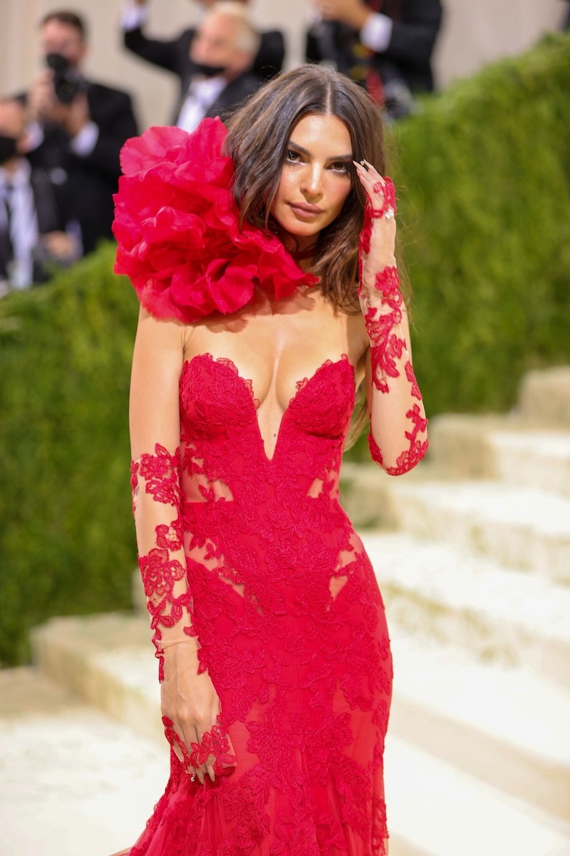 Red Hot Emily Ratajkowski in Vera Wong Gown at The 2021 Met Gala