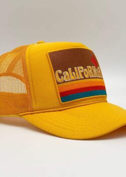 Port Sandz California Love Hat