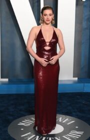 Delightful Lili Reinhart in Galvan Dress at the 2022 Vanity Fair Oscars Party