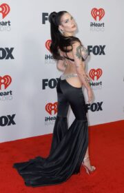 Gorgeous Halsey in Revealing Dress at 2022 iHeartRadio Music Awards in LA