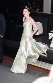 Prince’s Trust Gala 2022: Phoebe Dynevor in Louis Vuitton Silk Dress