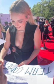 BAFTA TV Awards 2022: Jodie Comer Hot in Sexy BOSS dress
