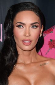 Gorgeous Megan Fox in Sparkling Pink Gown at the Good Mourning LA Premiere 2022