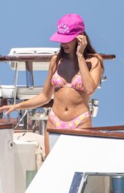 Hailey Baldwin in Pink Bikini Romances with Justin Bieber at Cabo San Lucas 2022