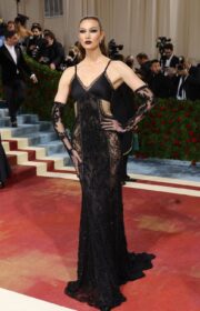 Met Gala 2022: Super Model Karlie Kloss in Black Givenchy Gown