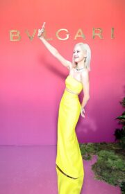 Blackpink’s Lisa in Bright Yellow Pinkong Skirt at Bvlgari High Jewelry Gala 2022