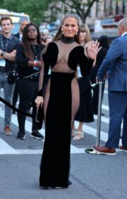 Tribeca Film Festival 2022: Jennifer Lopez in Sheer Tom Ford Dress at ‘Halftime’ Premiere