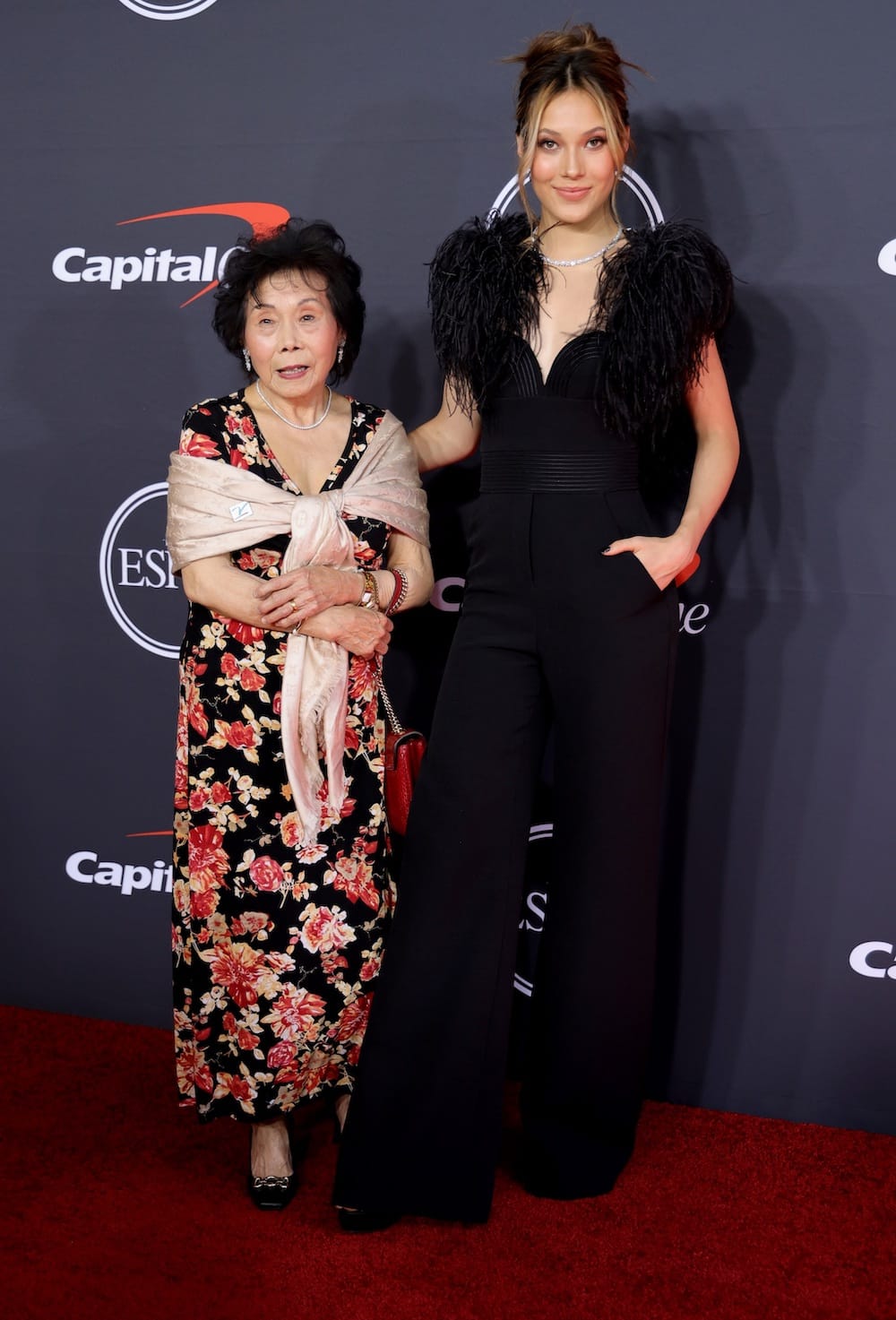Eileen Gu with her grandmother Feng Guozhen at the 2022 ESPYs on July 20th.
