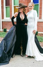 Kelsea Ballerini in Shania Twain's 1999 Grammys Dress at 2022 ACM Honors