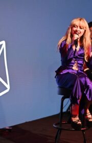 Sabrina Carpenter in Dundas Performs at Samsung 2022 Galaxy Creators Lounge Event