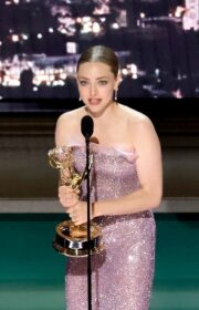 Amanda Seyfried in Armani Privé Wins Big at 2022 Emmys