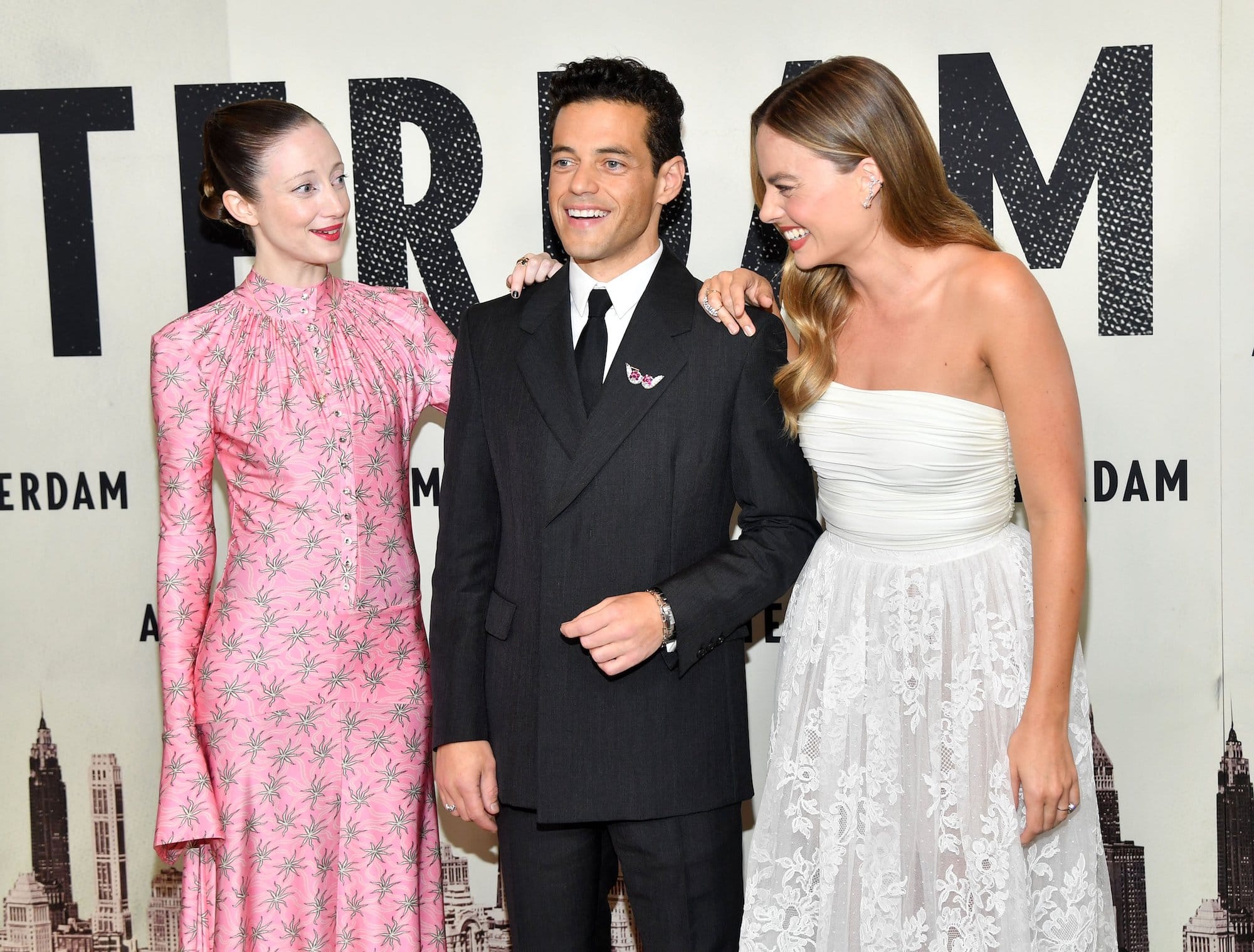 Andrea Riseborough had fun moment on the red carpet with Rami Malek and Margot Robbie.