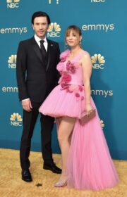 Kaley Cuoco and boyfriend Tom Pelphrey’s Red Carpet Debut at 2022 Emmys