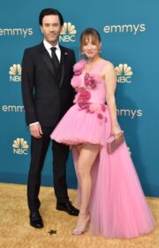 Kaley Cuoco and boyfriend Tom Pelphrey's Red Carpet Debut at 2022 Emmys