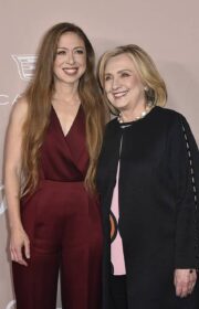 Hilary Clinton and Daughter Chelsea Honored at Variety's 2022 Power of...