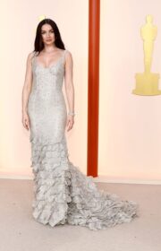 ‘Blonde’ Star Ana De Armas in Splendid Louis Vuitton at the 2023 Oscars